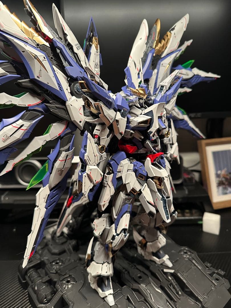 爱因坦天幕ガンダム 1/100 組立済み完成品