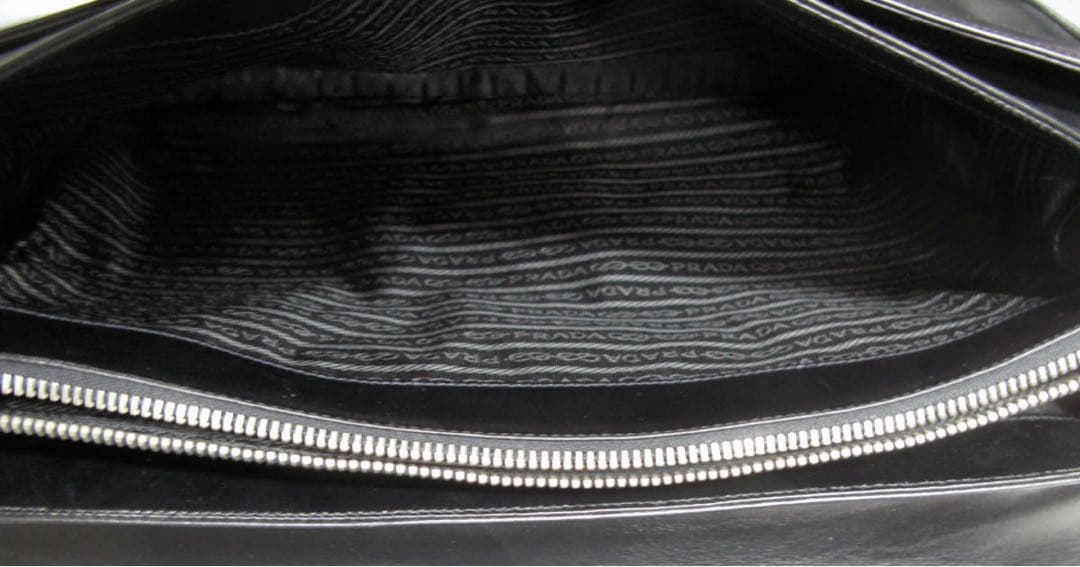 イタリア製正規品【PRADA】名作オールレザーブリーフケース ドクターズバッグ