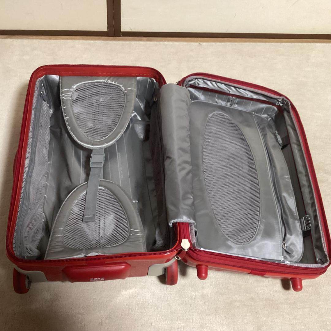 ZEROHALLIBURTON ゼロハリバートンキャリーケース ZRP219-R