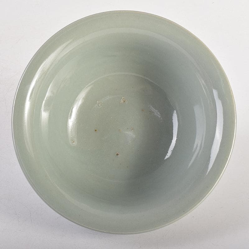 中国　龍泉窯　青磁　陰刻　花文　鉢　M　R8813