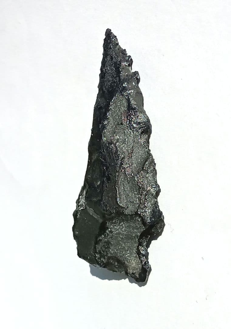 サバイバル ナイフとして… 340 ❑ サヌカイト 石器 ❒ 模写