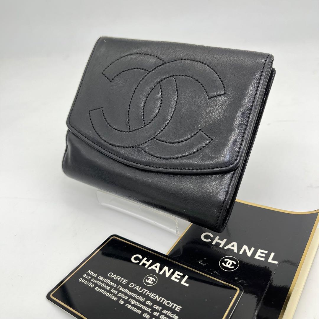 CHANEL 二つ折り財布 デカココマーク ロゴ入り 黒 ギャランティカード付き
