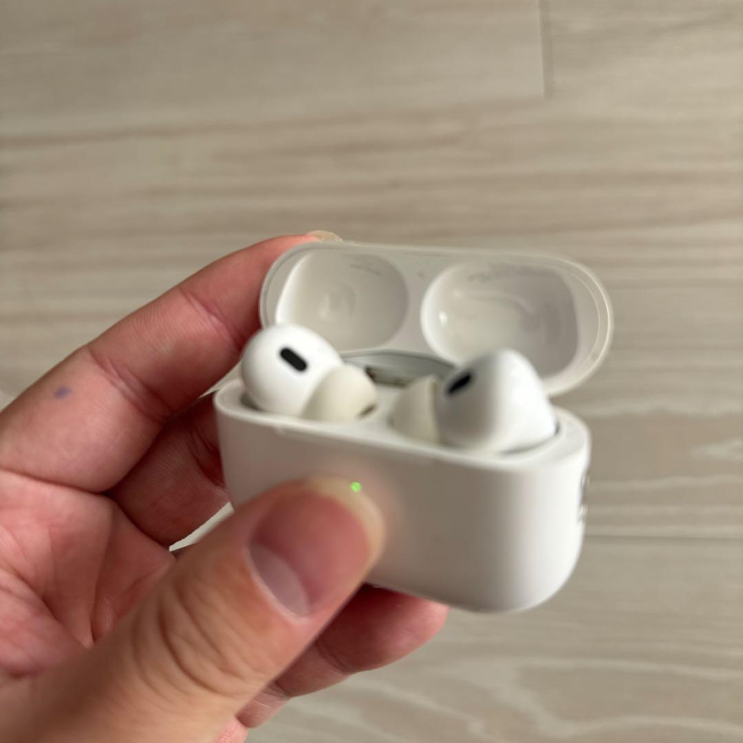 最終値下げAirPods Pro2 Lightning充電　動作確認済み　箱無し