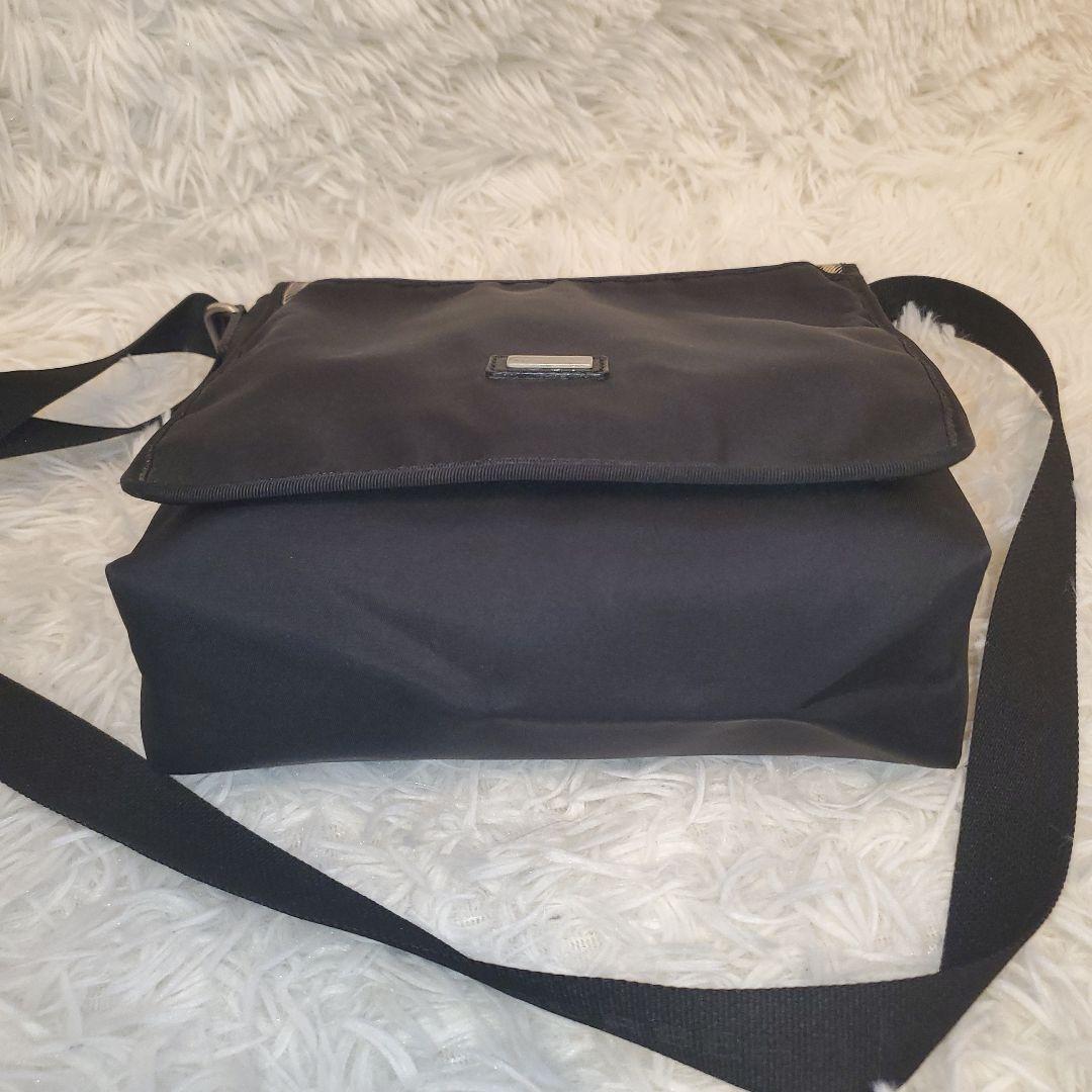 ⭐極美⭐BURBERRY LONDON ノバチェック ミニ メッセンジャーバッグ