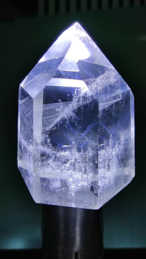 パワーストーン　天然石　エンジェルラダー入り水晶　ポイント　124g　No118