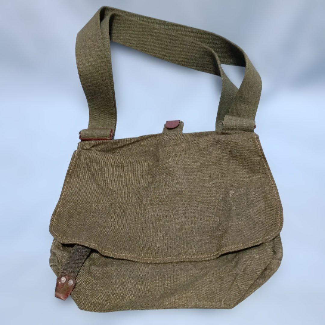 日本海軍陸戦隊雑嚢と水筒セット（実物)