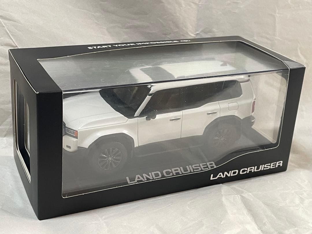 1/30 ランドクルーザー250 カラーサンプル プラチナホワイトパールマイカ