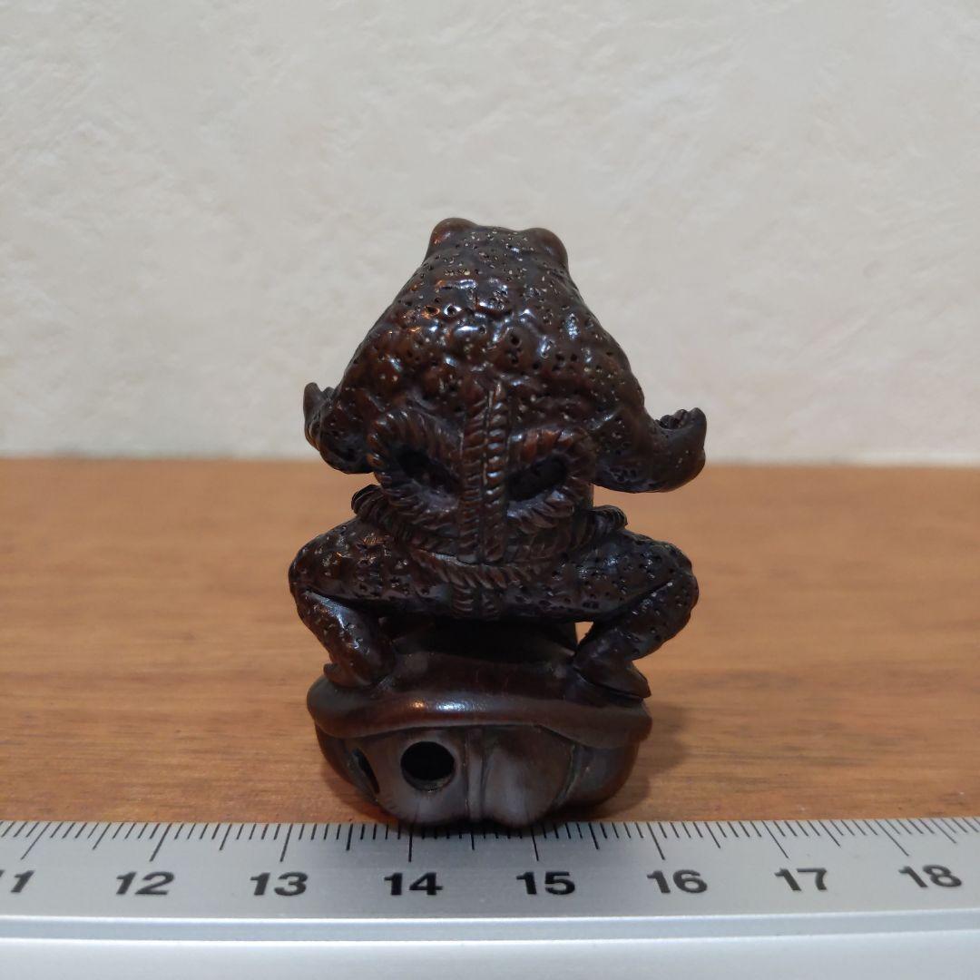 時代提物 木彫根付【蝦蟇力士 横綱土俵入り】高約5cm 横約3.4cm 重21ｇ