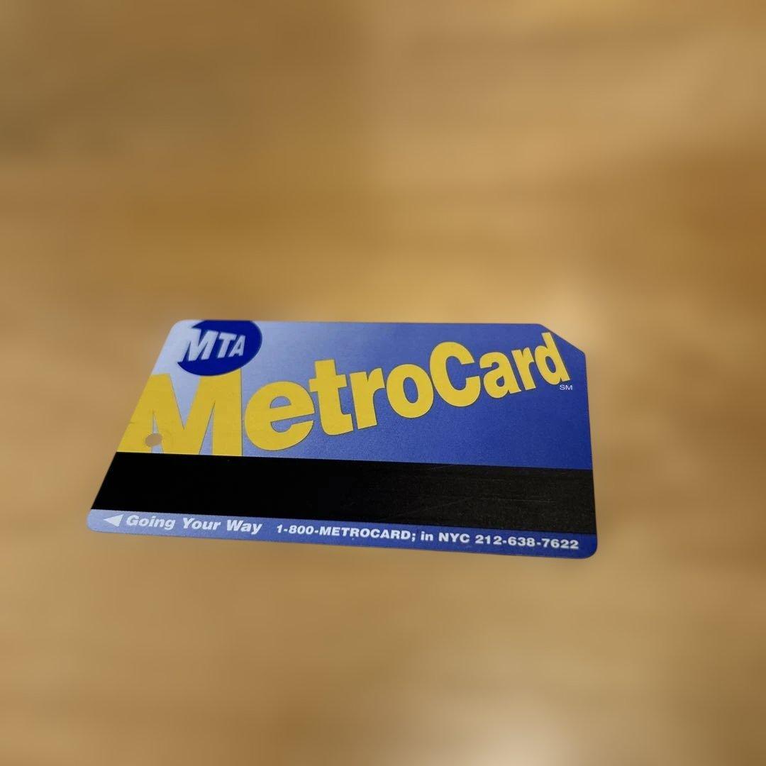 使用済ニューヨーク地下鉄メトロカード　ブロードウェイミュージカル広告　ビンテージ
