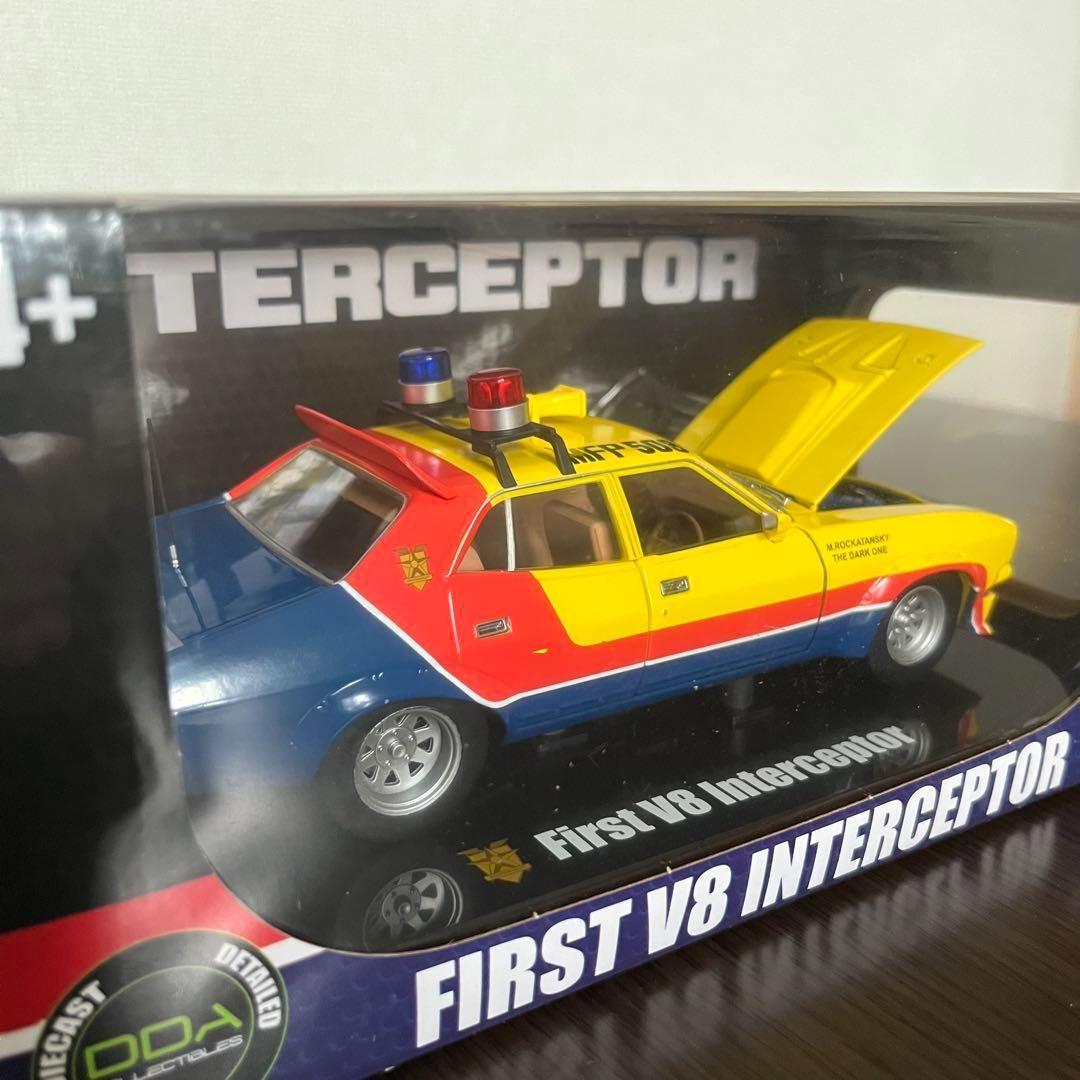 新品 マッドマックス 1/24 DDA イエローインターセプター 車 ミニカー