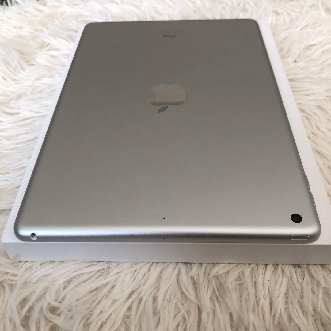 【11/15販売終了】iPad 第8世代 128GB Wi-Fi 【すぐ発送】