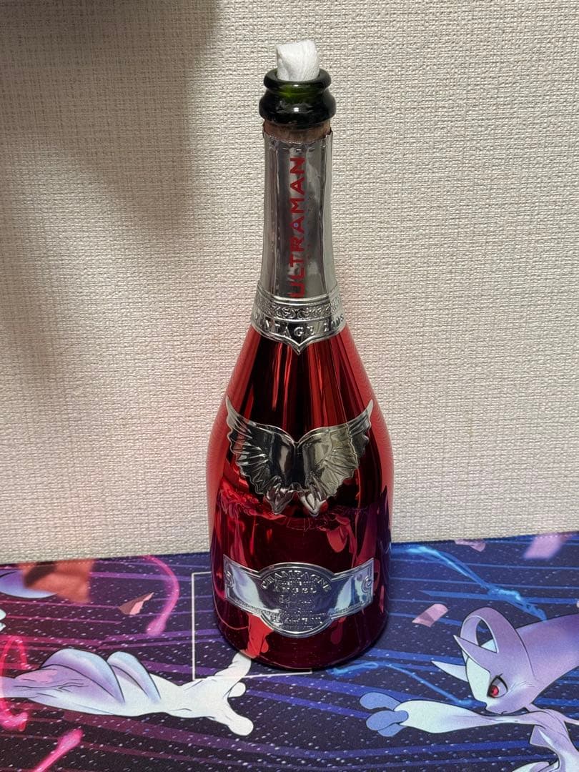 エンジェル シャンパン ヴィンテージ2008 ウルトラマンエディション 空瓶