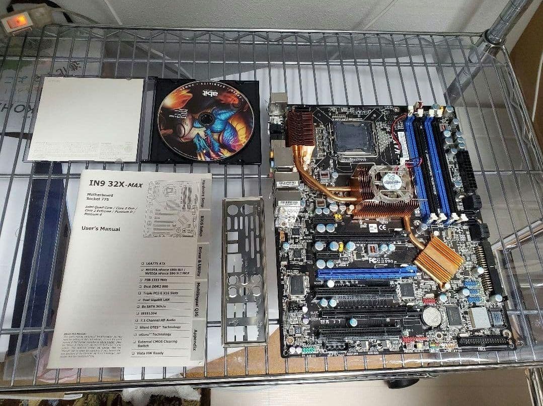 IN9 32X-MAX abit製 背面が青く光る　LGA775 ※ジャンク品
