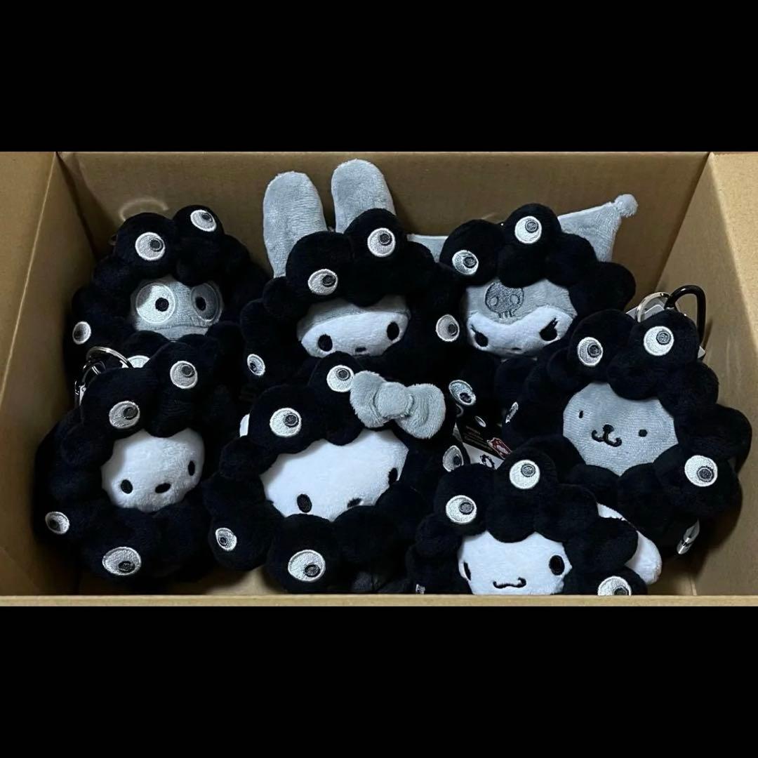 サンリオ　ミャクミャクなりきりぬいぐるみ　BC ブラック　カラビナ　コンプリート