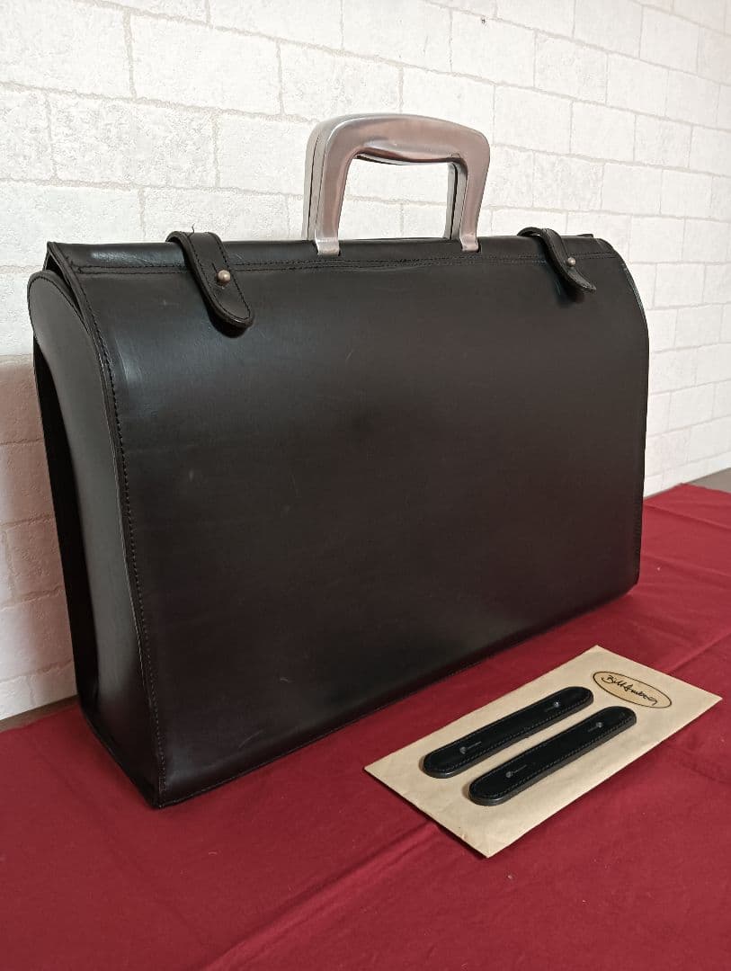 美品! ビルアンバーグBill Amberg ロケットバッグ肉厚ブライドルレザー