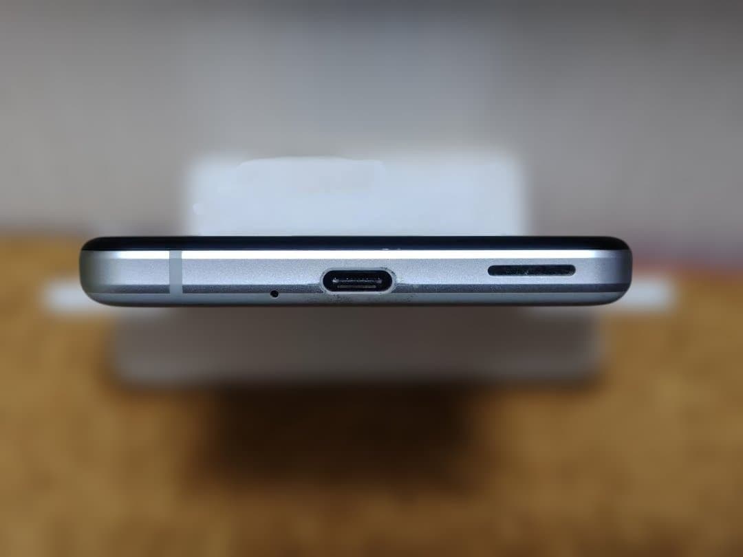 SHARP AQUOS sense4 SH-M15 SIMフリースマートフォン