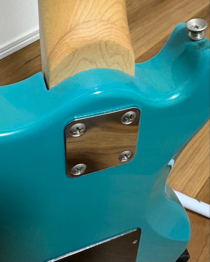 marine rider MR-1 アンプ内蔵ギター