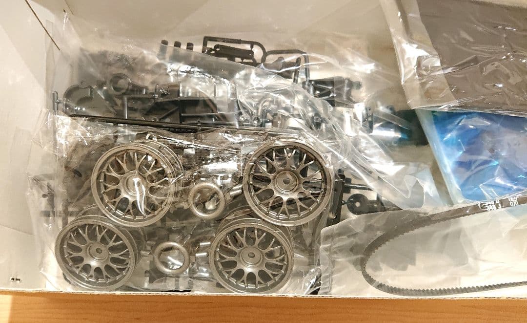 希少 タミヤ 1/10 RC モービル1 NSX 限定スペシャルキット 未組立