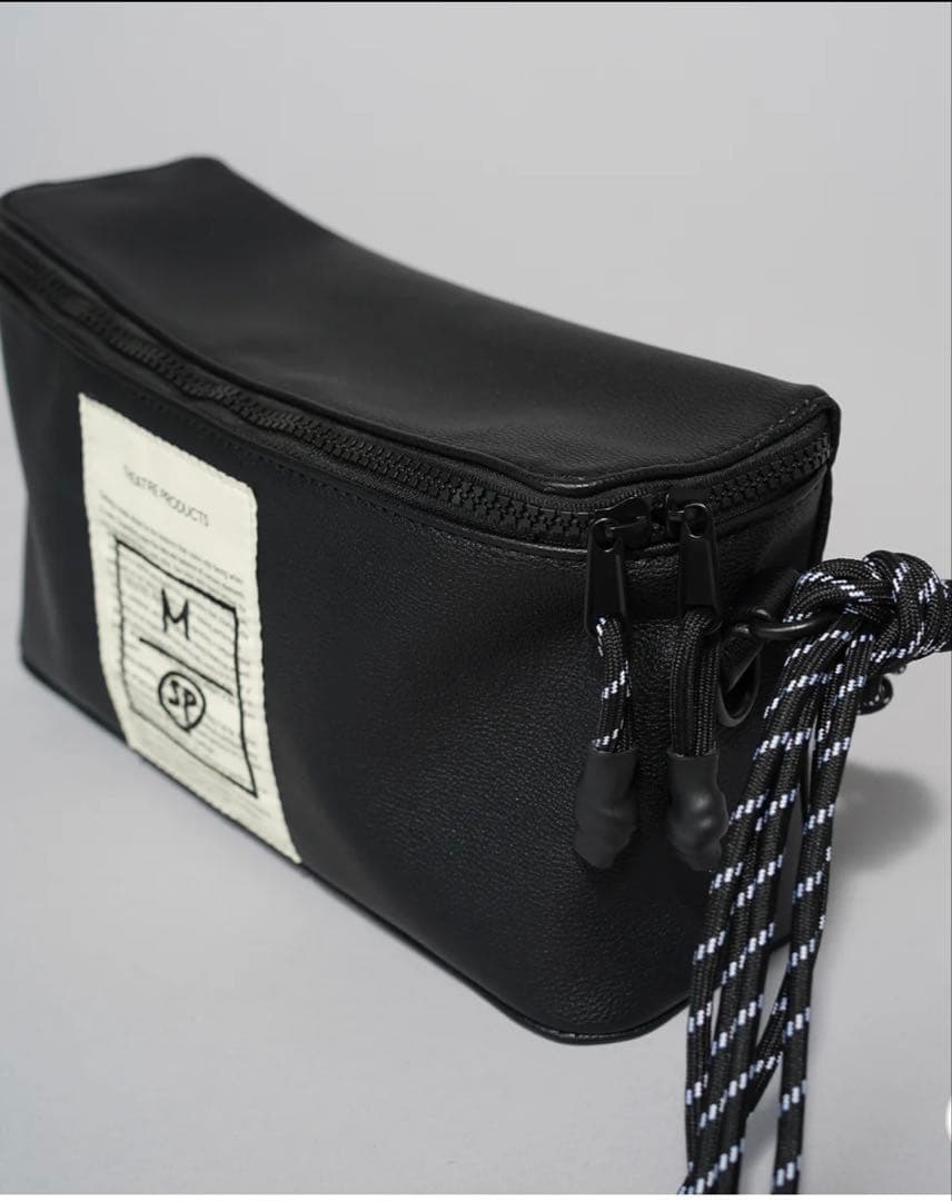 コラボレーションホライゾナルレザーショルダーバッグ　メゾンスペシャル