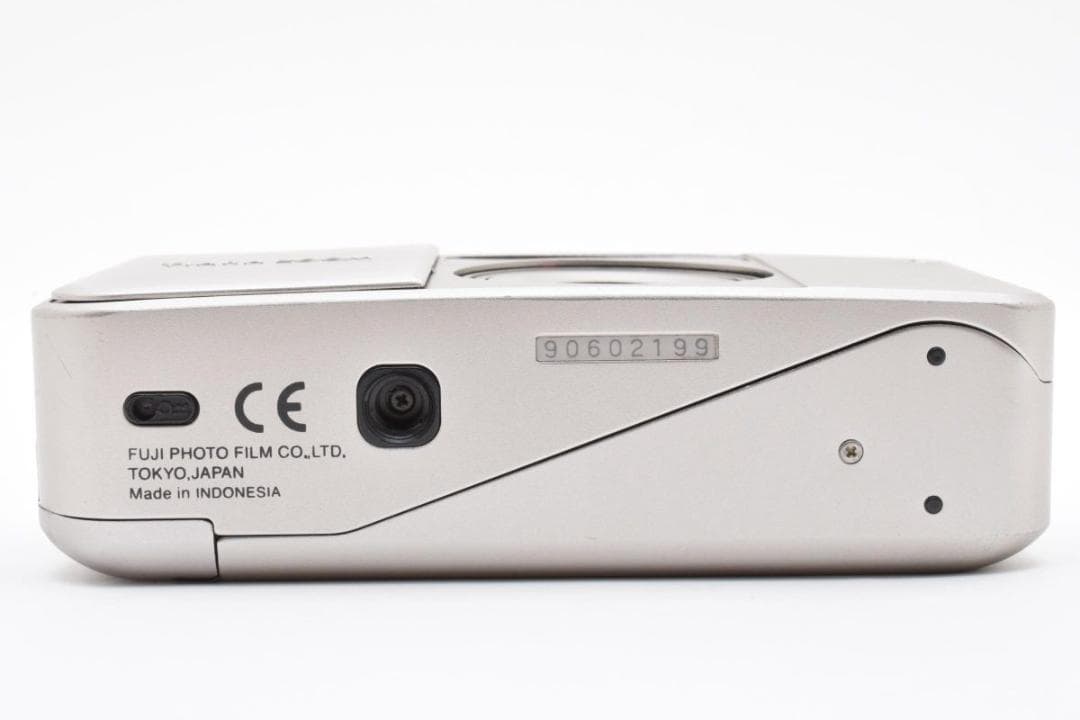 FUJIFILM 富士フィルム Tiara Zoom コンパクト フィルムカメラ