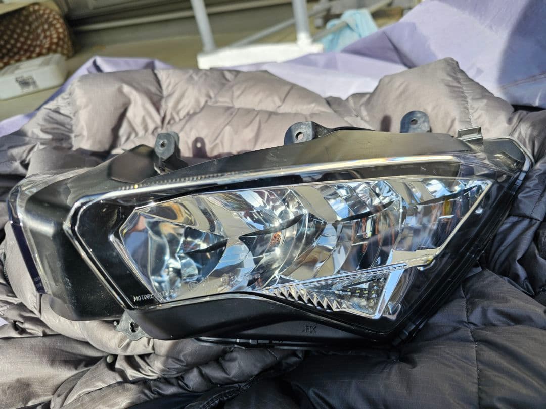 ニンジャ650 2020年 純正ヘッドライト