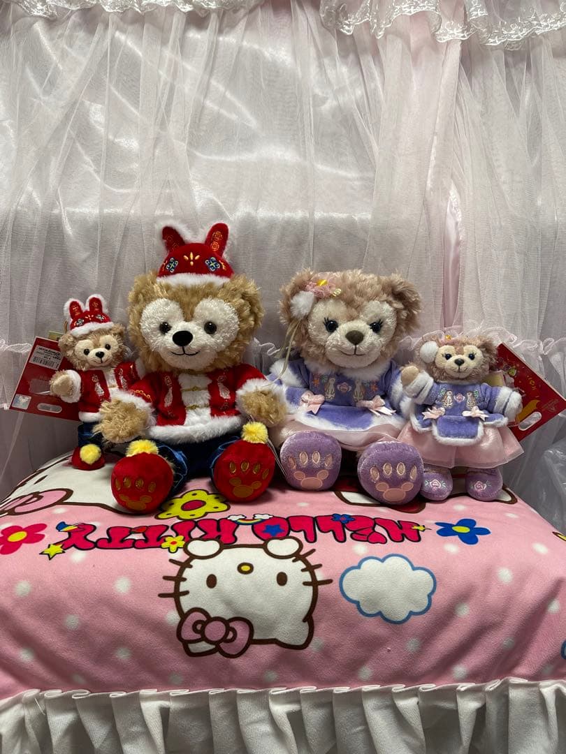 上海ディズニー2023旧正月ダッフィー、シェリーメイSSとキーチェーン4点セット