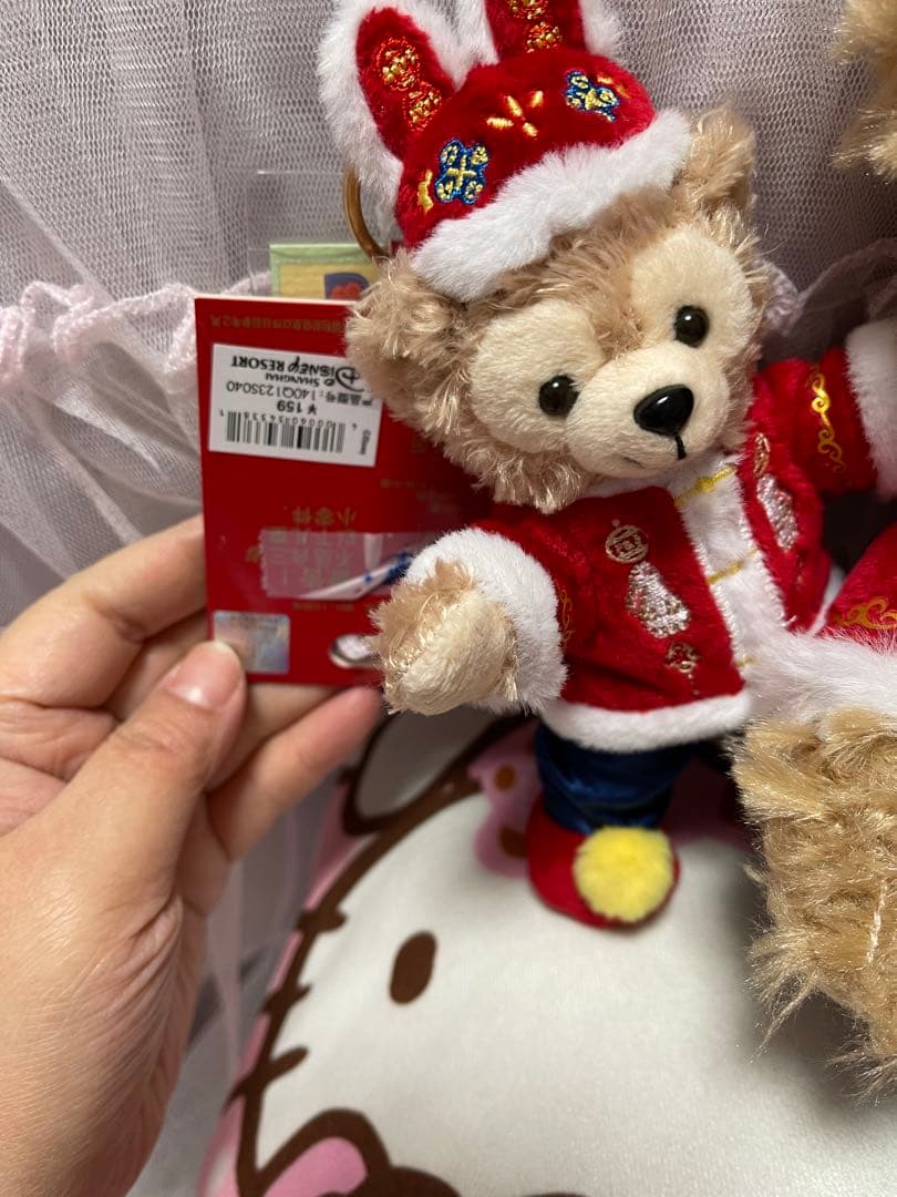 上海ディズニー2023旧正月ダッフィー、シェリーメイSSとキーチェーン4点セット