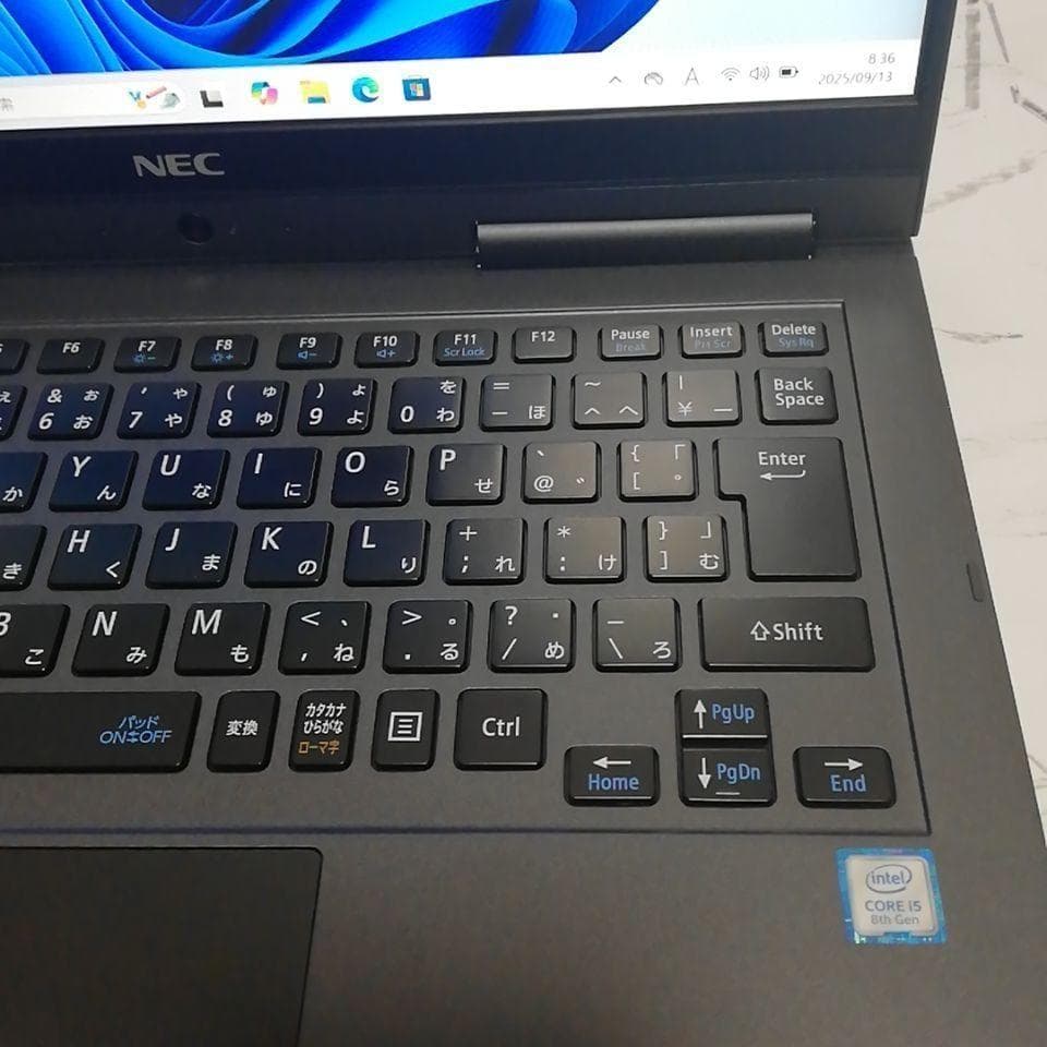 バッテリー絶好調！タッチスクリーン対応　NEC 8GB SSD256GB