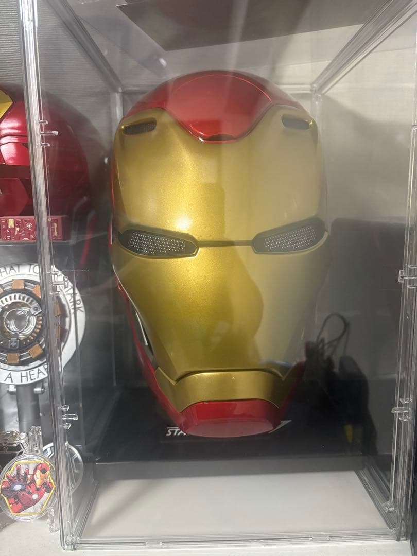 値下げしました　日本未発売　D23限定　ディズニー公式　アイアンマン　ヘルメット