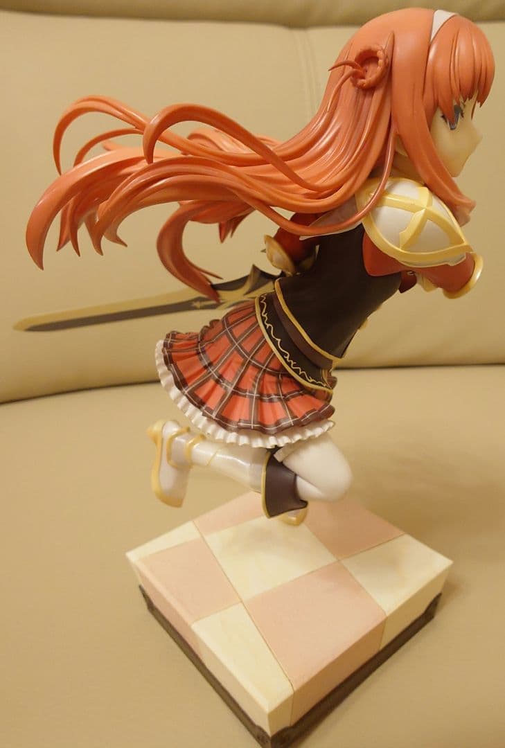 【中古・本体のみ】アリシア・ハート メフメラ フィギュア ダンジョントラベラーズ