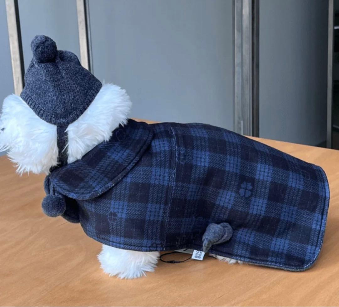 韓国犬服ブランド　リバーシブルウールポンチョ