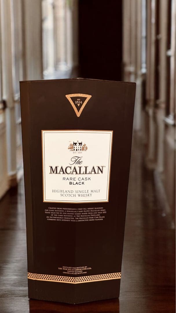 ❶マッカラン レアカスク ブラック空瓶ケース付／❷マッカラン25年 木箱のみ