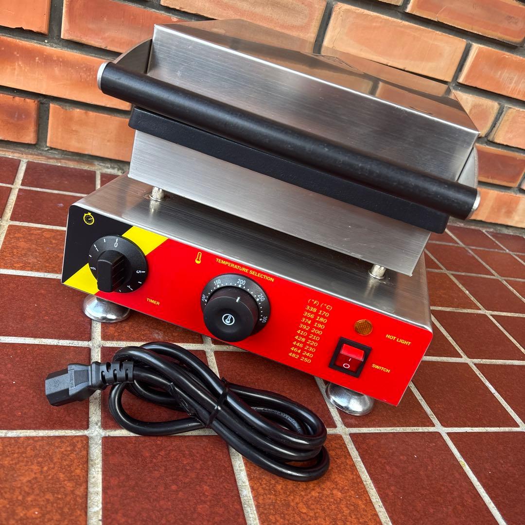 ワッフルメーカー