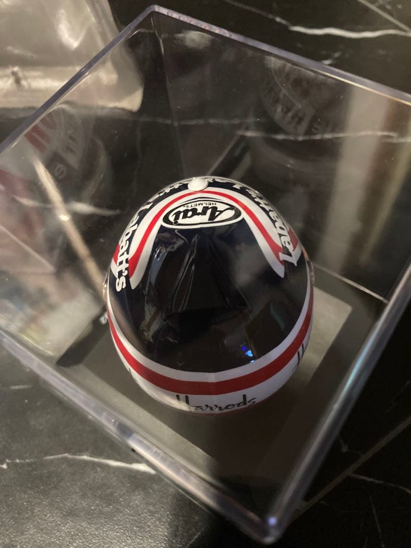 ヘルメットコレクション　キャメル仕様　ビッグスケールF1コレクション　1/5