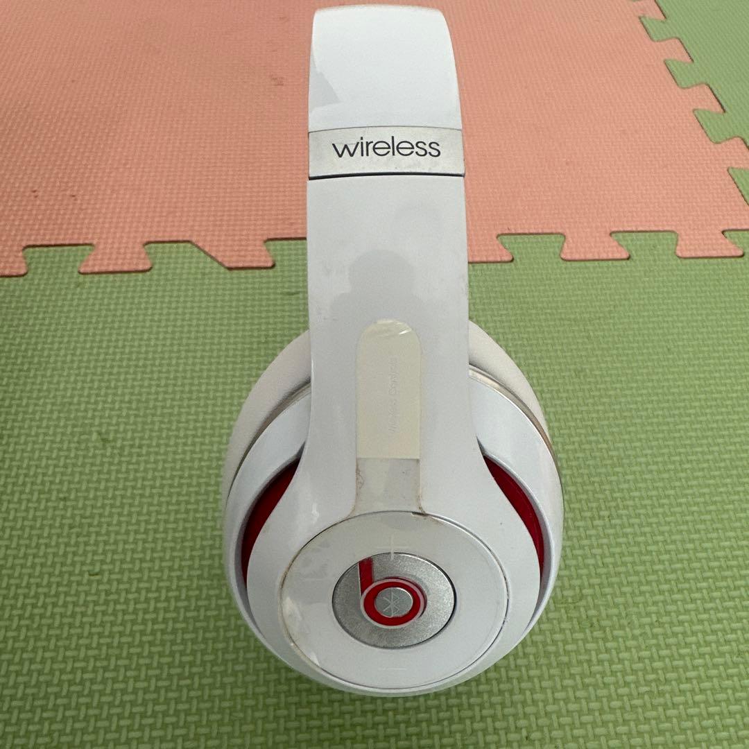 Beats ワイヤレスヘッドホン ホワイト