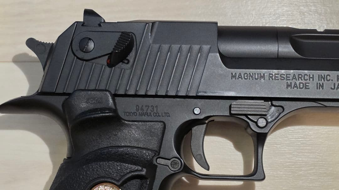 東京マルイ デザートイーグル ガスガン グリップ加水分解