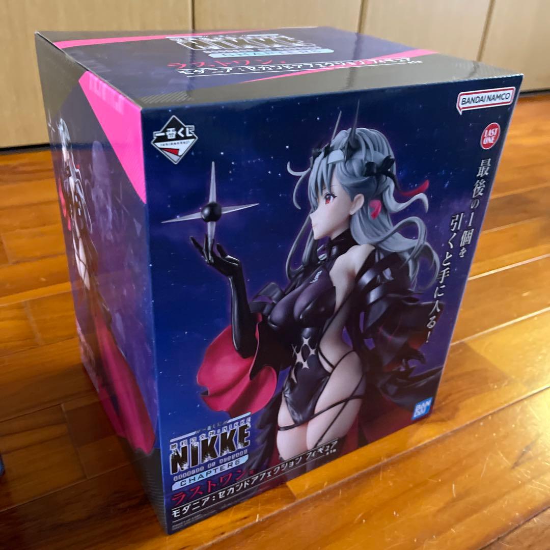 NIKKE 一番くじ　B賞シンデレラとラストワンモダニア