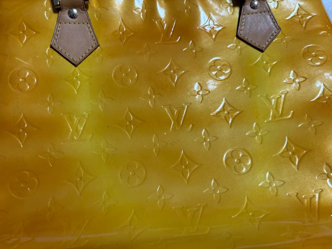 ルイヴィトン　ハンドバッグ　イエロー