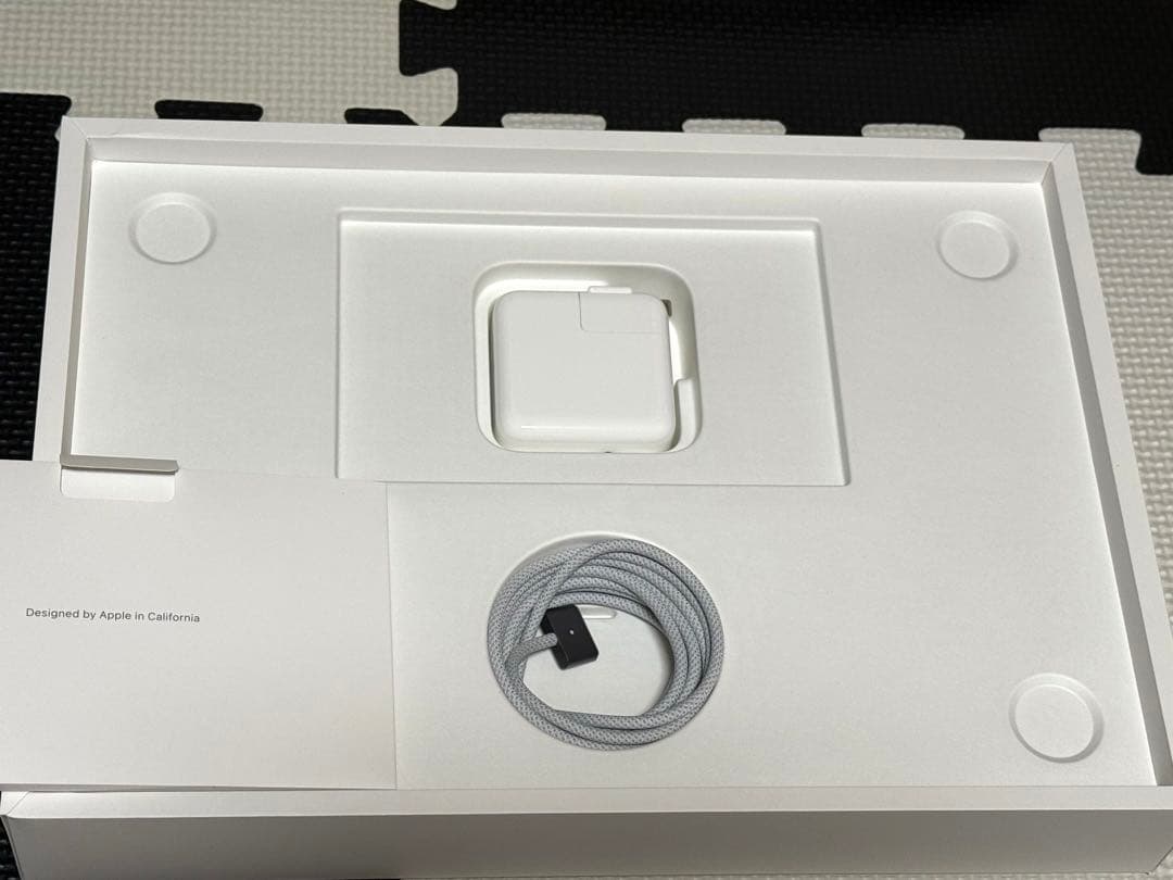 2024 MacBook Air M3 8GB 256GB スペースグレー