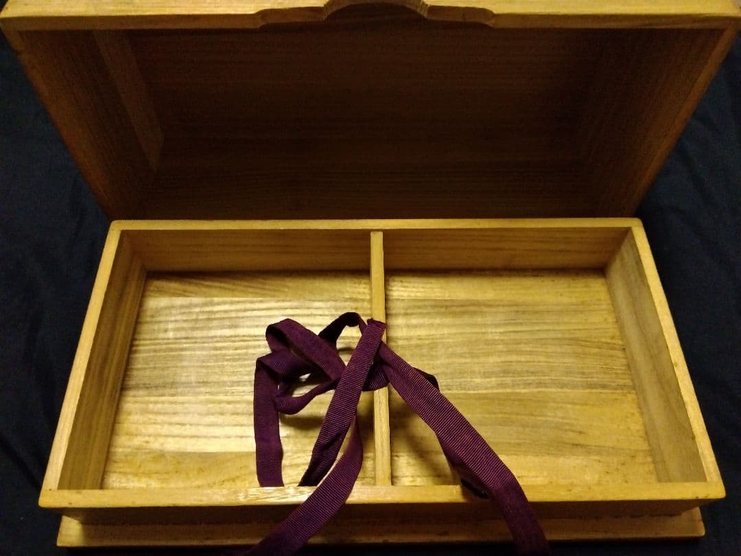 日向特製蛤碁石　月印相当　35号程度　特大欅碁笥　那智黒石　桐箱付き