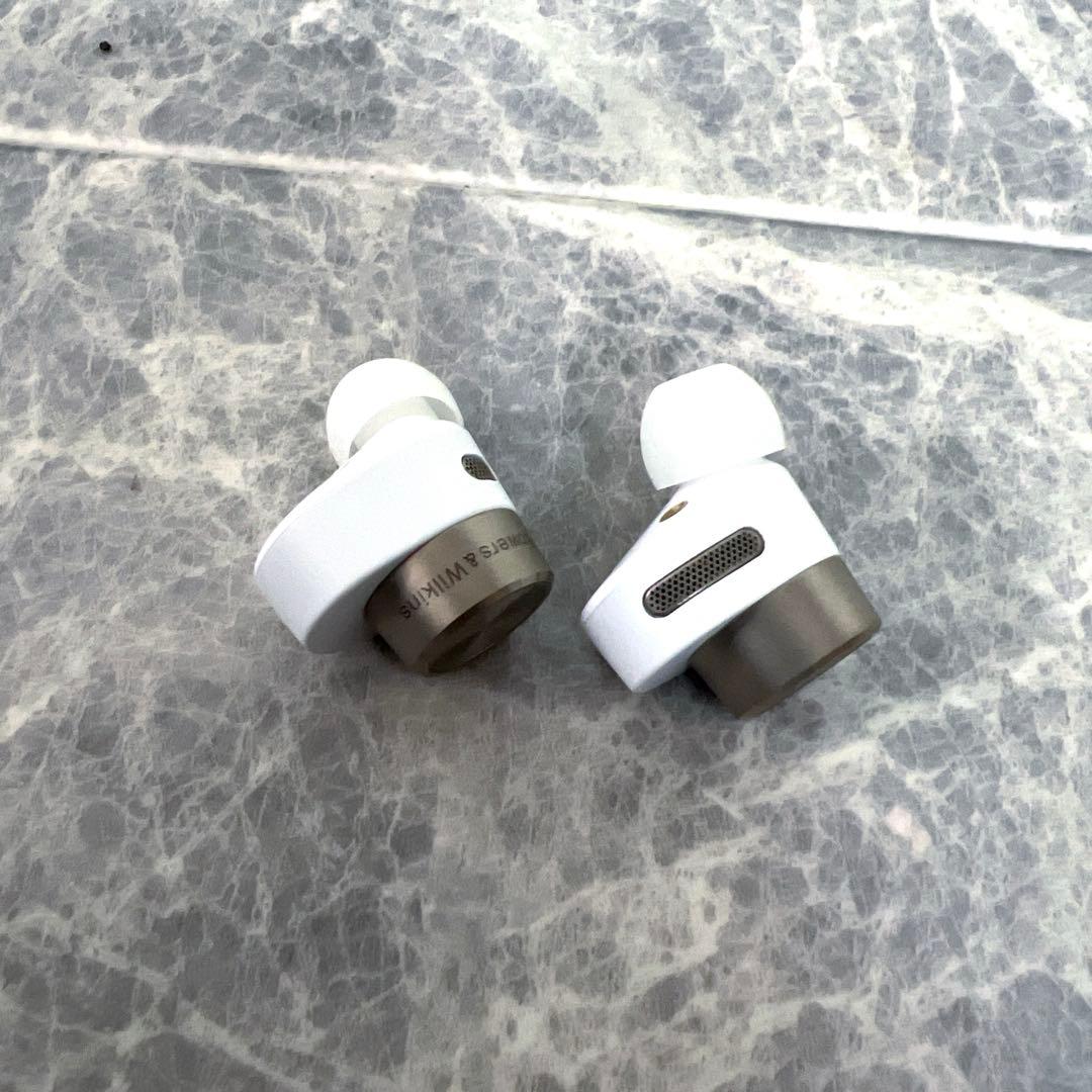 美品 Bowers & Wilkins Pi7 ワイヤレス イヤホン