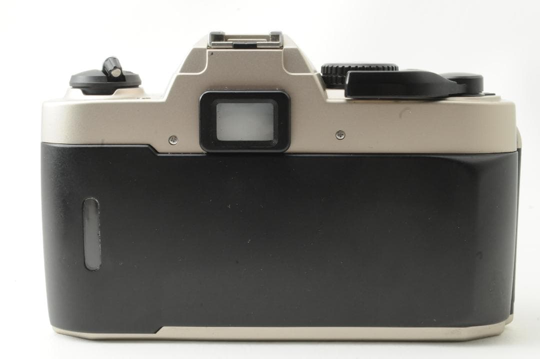 Nikon ニコン FM10 & Zoom-NIKKOR 35-70mm