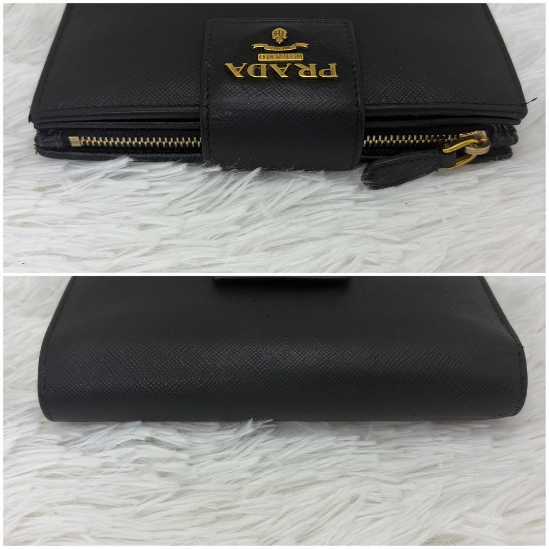 美品✨プラダ 長財布 折り財布 サフィアーノ レザー ロゴ金具 ブラック