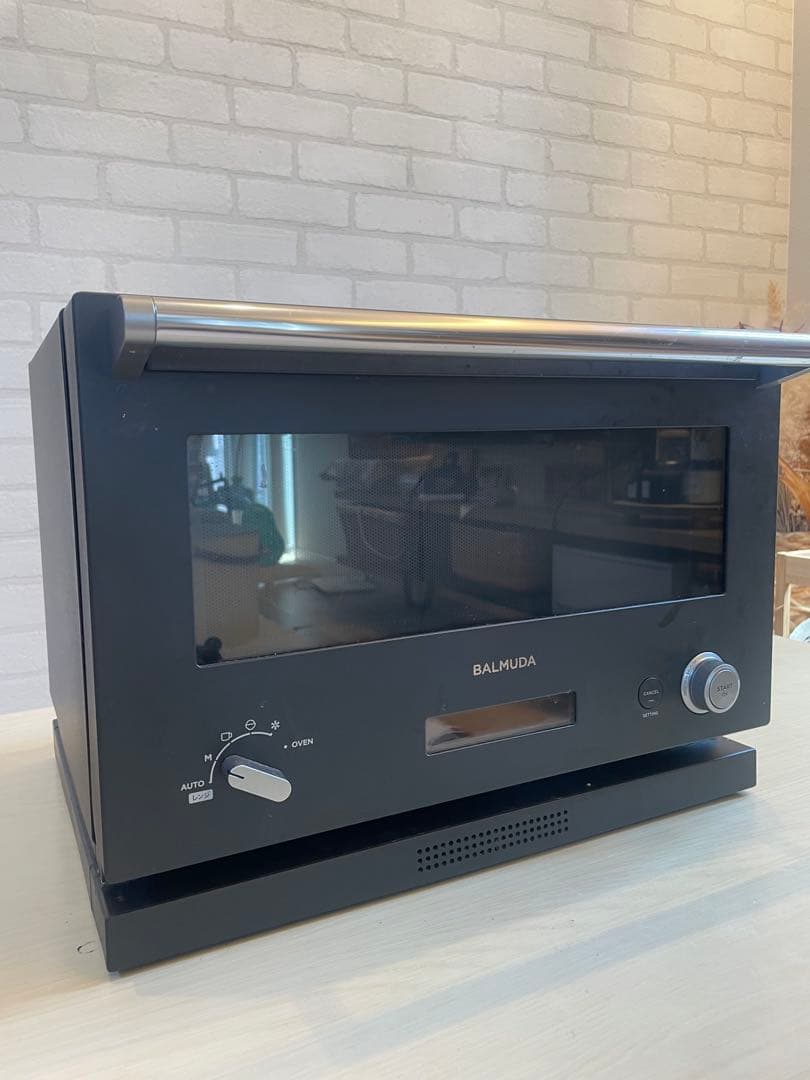 BALMUDA K04A-BK オーブンレンジ　角皿あり　2019年製