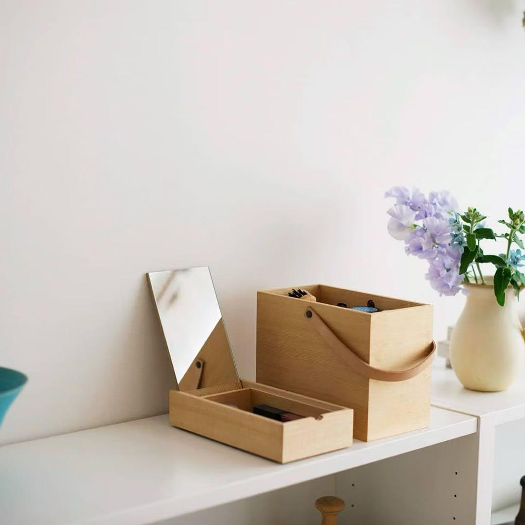 北欧暮らしの道具店　道具も暮らしも整うメイクボックス