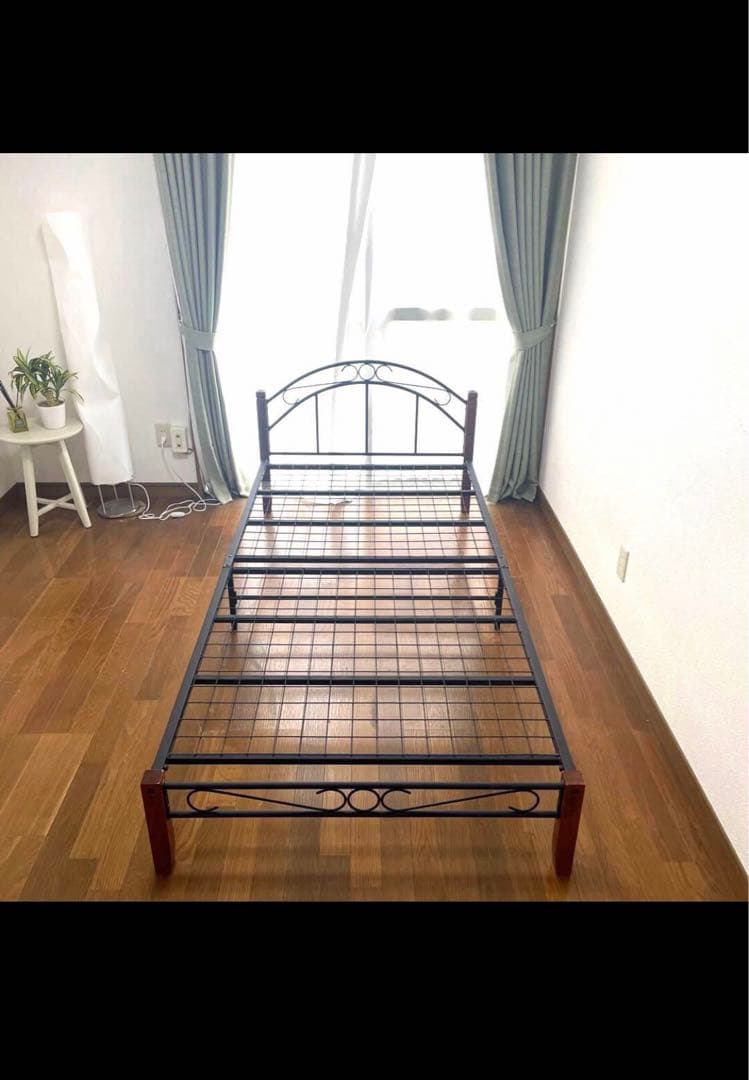 ニトリ アイアンフレーム シングルベッド 組立式
