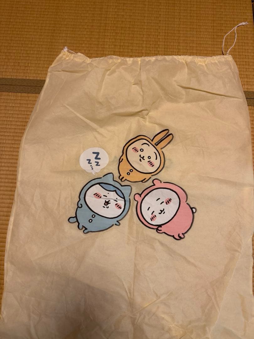 minisoちいかわ うさぎ 超BIG 520元　パジャマうさぎぬいぐるみ