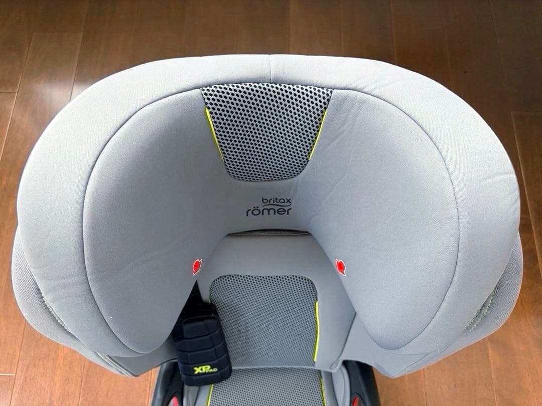 【美品】Britax römer KIDFIX III S サマーカバー付