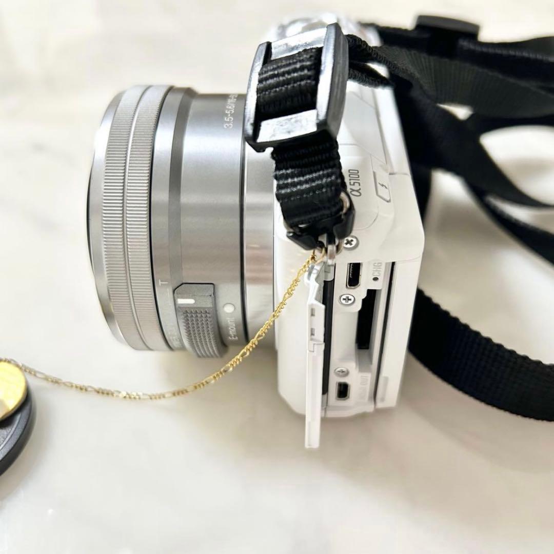 美品/送料込み⚫︎SONY α アルファ 5100 ミラレース一眼カメラ 取説付き