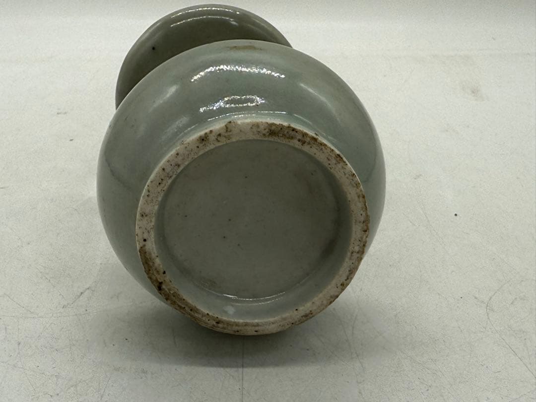 青磁　雙耳瓶　アンティーク　送料込み251010